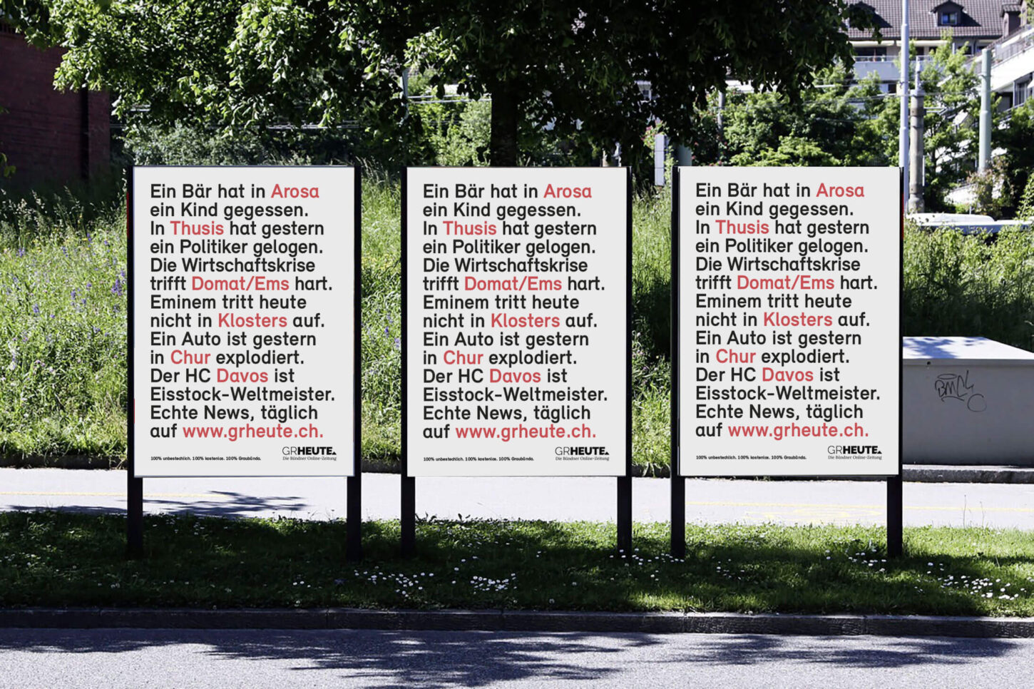 Echte News täglich auf GRHeute.ch: Drei Plakate der Bündner Online-Zeitung.